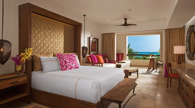 Preferred Club Junior Suite Ocean View - Secrets Akumal Riviera Maya