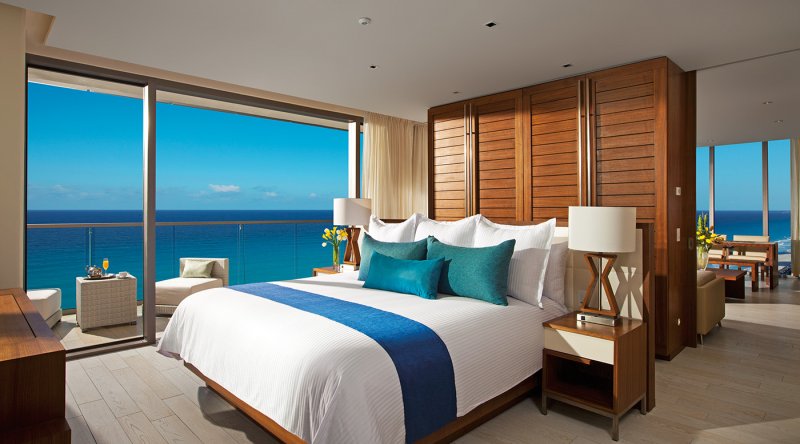 Master Suite Ocean Front - Secrets The Vine Cancun