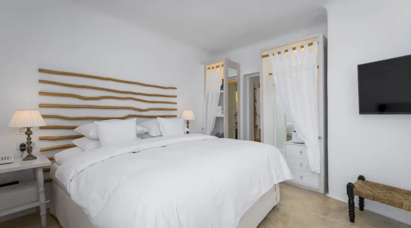 Deluxe Room - Iconic Santorini