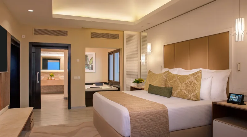 Preferred Club Master Suite Ocean Front - Secrets Wild Orchid