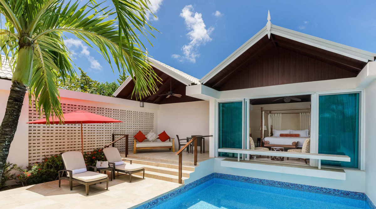 Luxury Almond Pool Suites - Spice Island Beach Resort