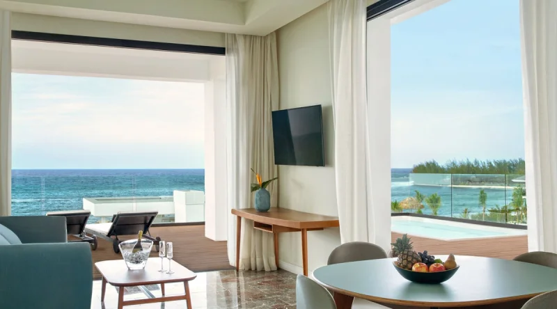 Imperial Suite Rooftop Terrace With Plunge Pool Ocean Front - Excellence Oyster Bay