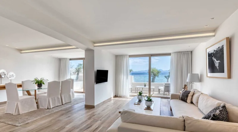 Emerald Residence One Bedroom Sea View - Domes Miramare