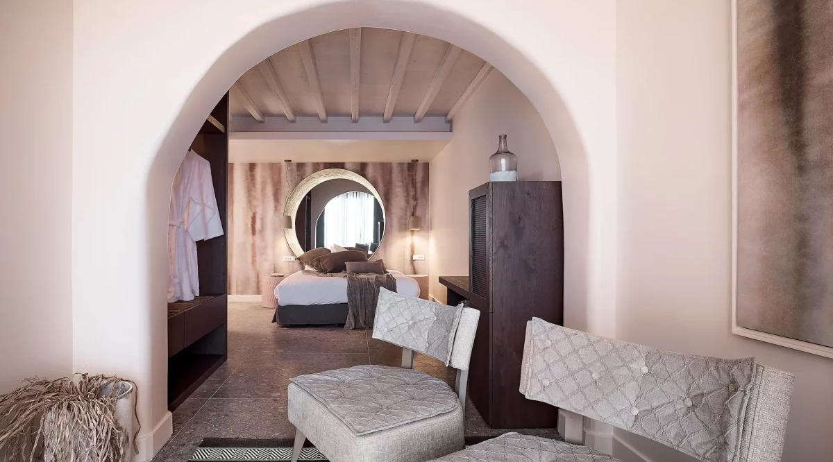 Elegant Suite with Sharing Pool - Amazon Mykonos Resort & Spa