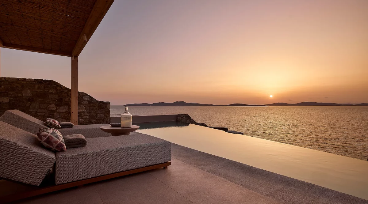 Eros Suite with Infinity Private Heated Pool - Amazon Mykonos Resort & Spa