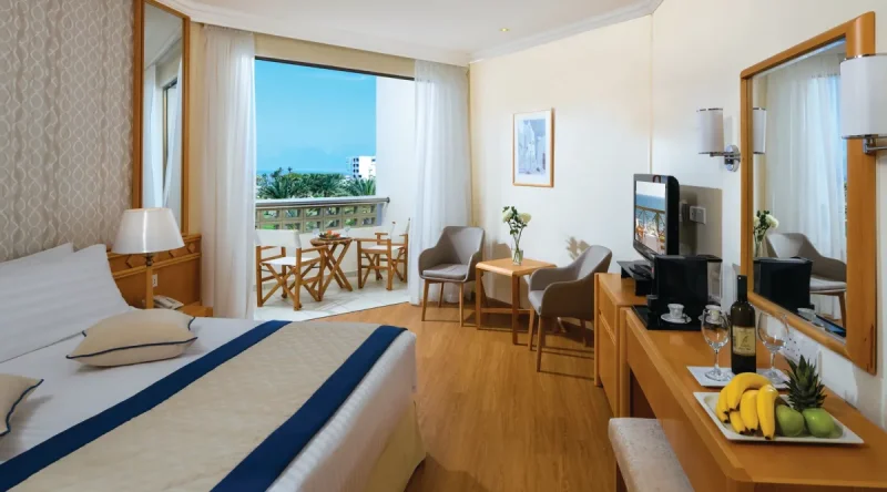 Classic Room - Constantinou Bros Athena Beach Hotel