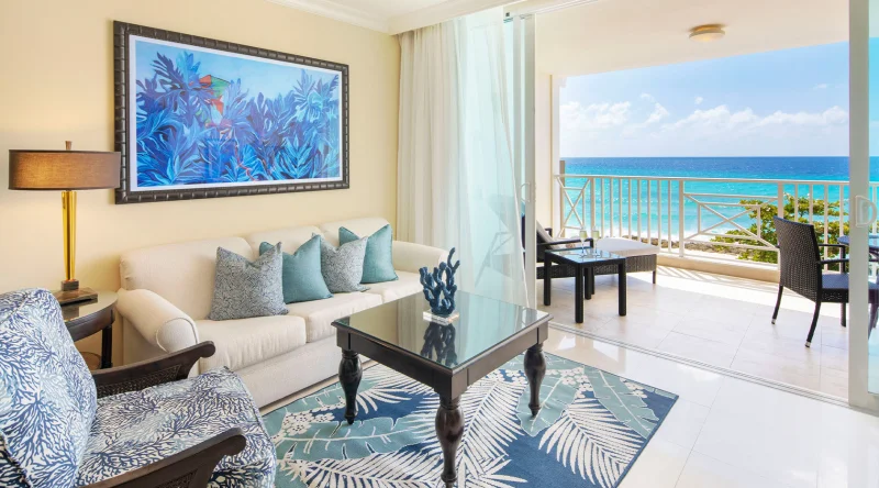 Luxury One Bedroom Oceanfront Suites - O2 Beach Club & Spa