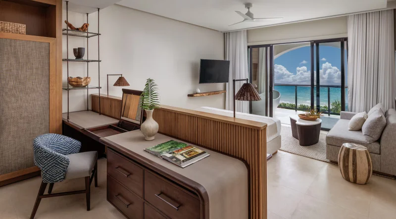 Bamboo Grove Club Suite w/ Balcony Tranquility Soaking Tub - Sandals Negril