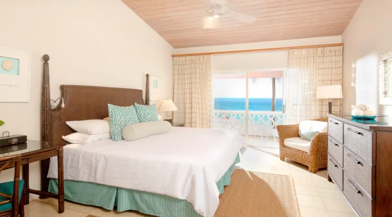 Upper Level Deluxe Room - Curtain Bluff