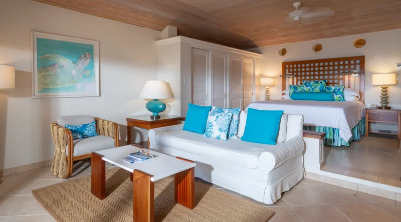 Upper Level Junior Suite - Curtain Bluff