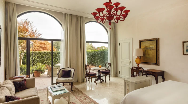 Junior Suite Pool View with Terrace - Belmond Hotel Cipriani